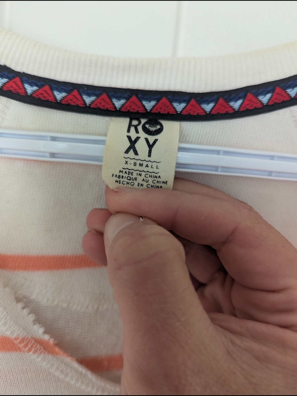 Roxy Lightweight Sweater/Hoodie - Picture 2 of 3